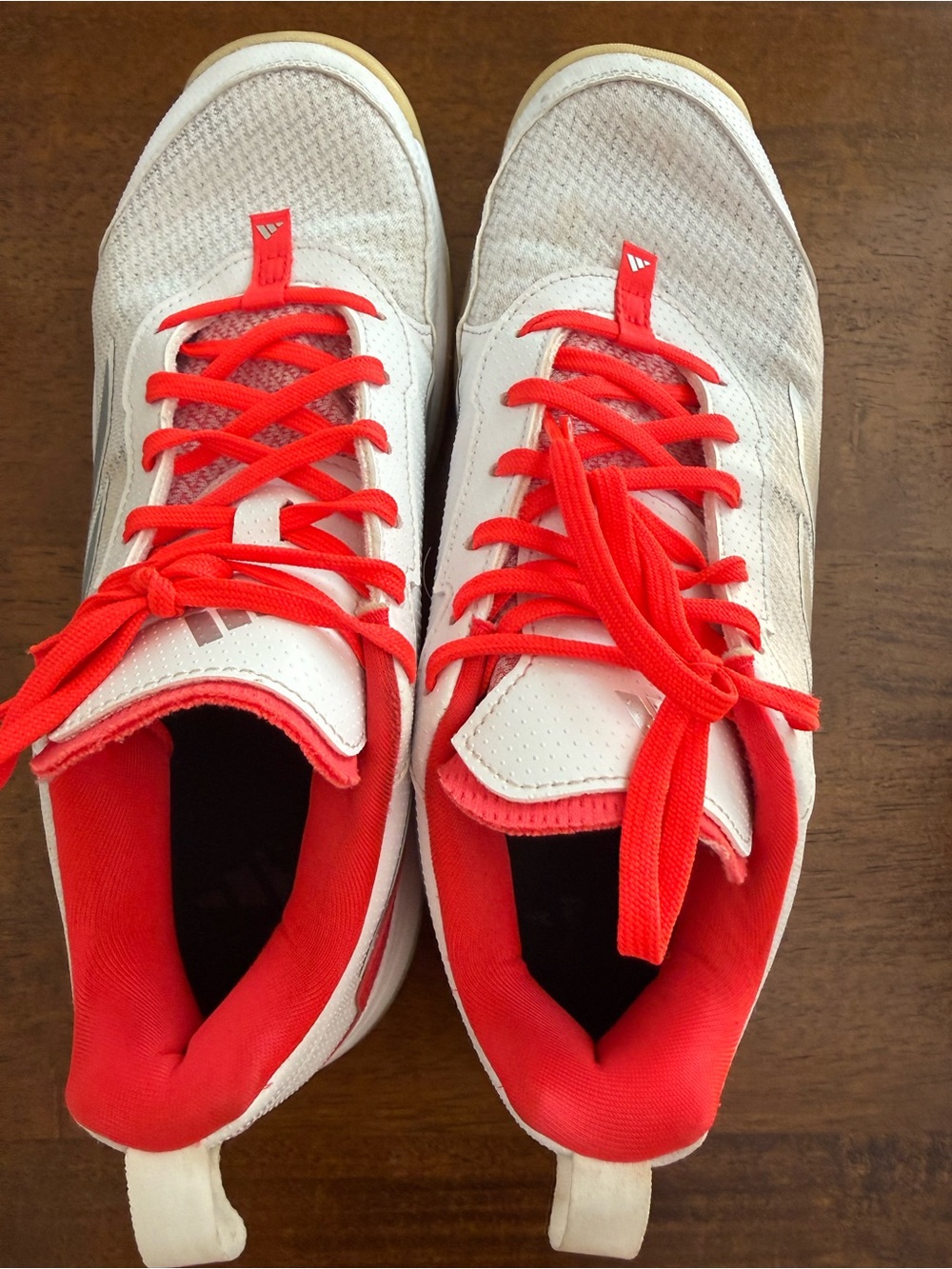 adidas Women's White Sneakers  AVAFLASH LOW TENNIS SHOES 9 1/2 tennis
